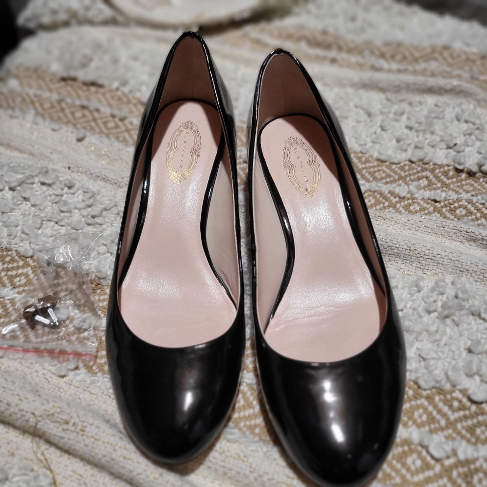 Elie Tahari Black Heeled Pumps Size 39 US 8.5